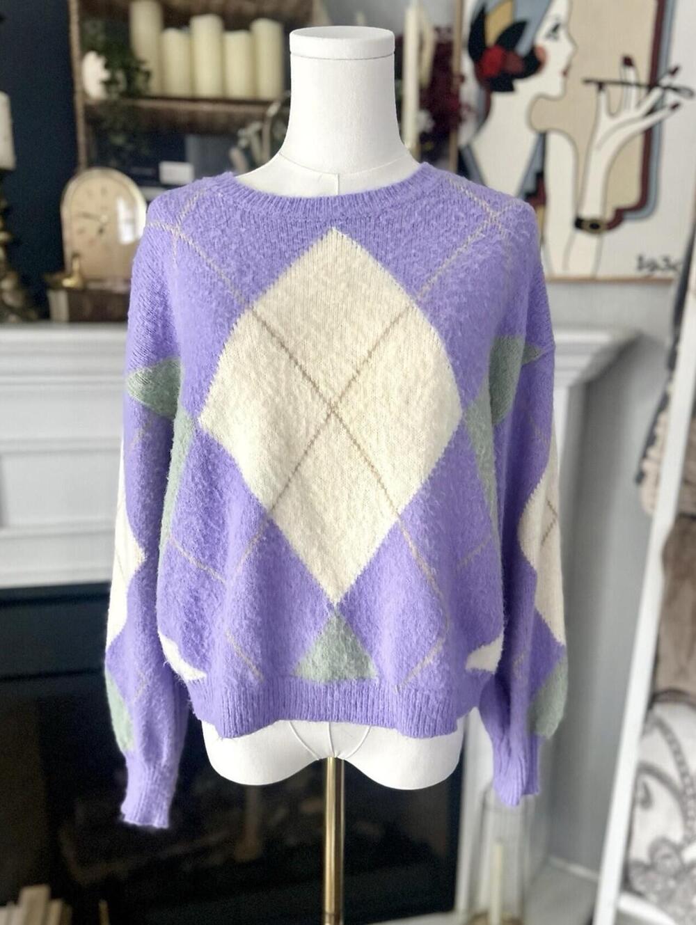 Francesca’s Mi Ami Purple Fuzzy Argyle Sweater Size Medium Women’s